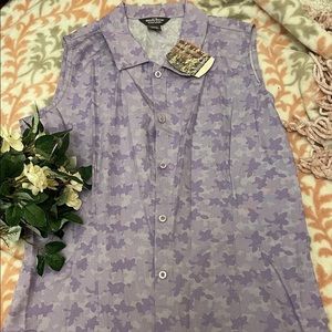 NWT Woolrich Floral Sleeveless Button Down
